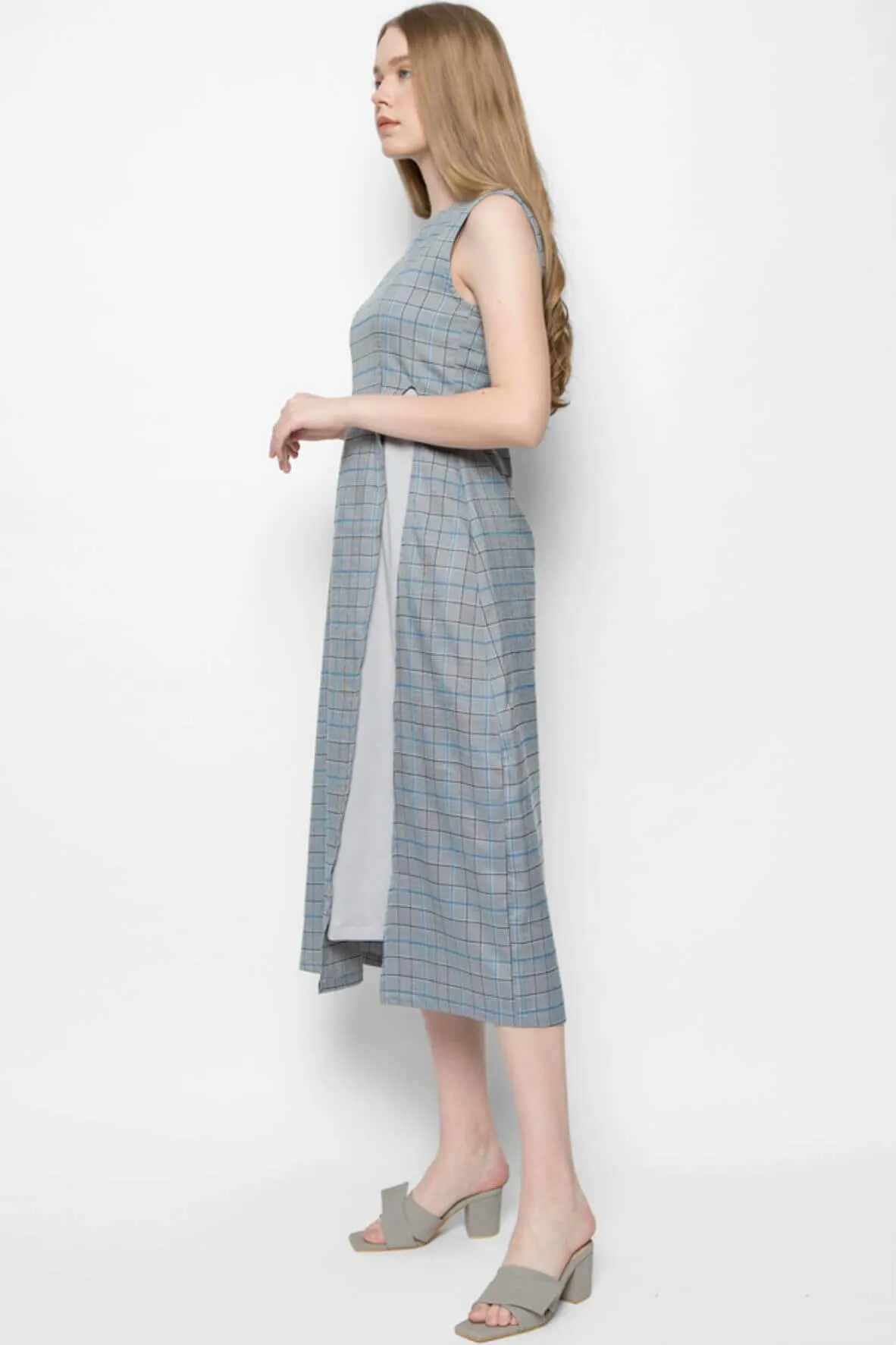 Alynn Grey Dress