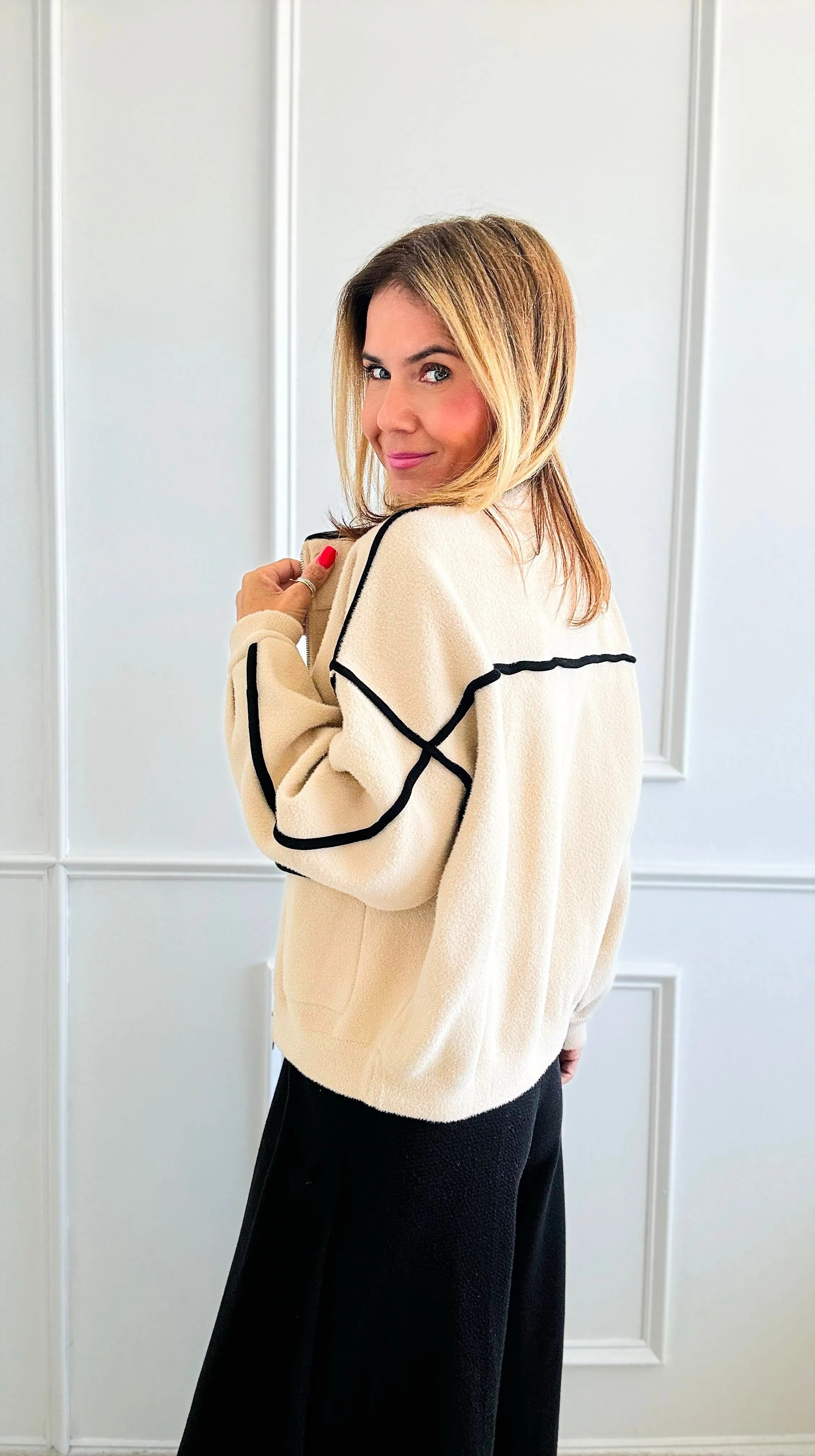Contrast High Neck Jacket