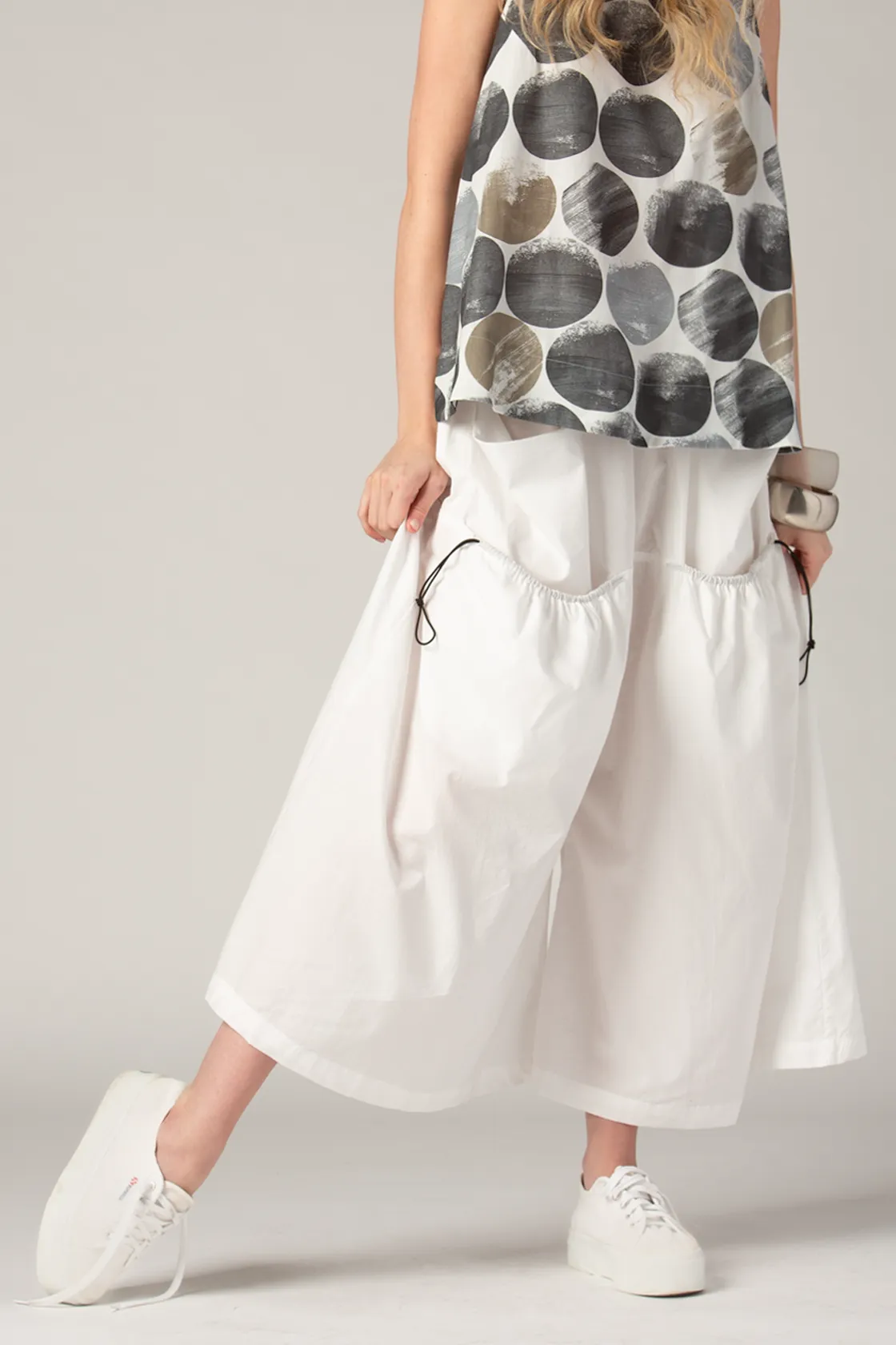 Kapsa Pant in White Carnaby