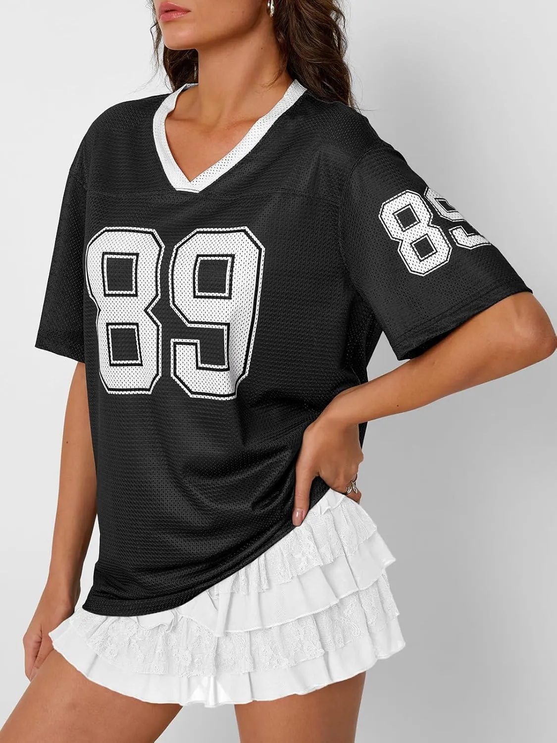 Trendy Queen Jersey Shirts for Women V Neck Oversized Tshirts Y2K Graphic Tees 2025 Summer Short Sleeve Plus Size Tops
