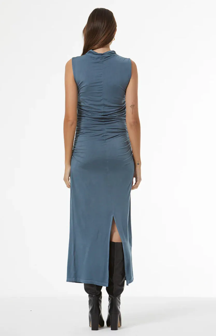 Yf31155 Deep Dive Maxi Dress